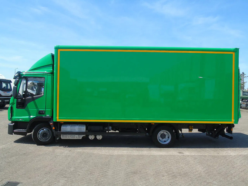 Iveco Eurocargo 75E190 + lift + 3p + EURO 6 - Грузовик с закрытым кузовом: фото 4 Iveco Eurocargo 75E190 + lift + 3p + EURO 6 - Грузовик с закрытым кузовом: фото 4