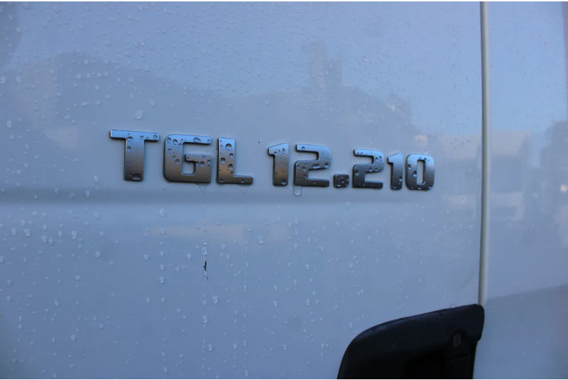 Тентованный грузовик MAN TGL 12.210 + MANUAL + 2.70HEIGHT + CAMERA: фото 11 Тентованный грузовик MAN TGL 12.210 + MANUAL + 2.70HEIGHT + CAMERA: фото 11