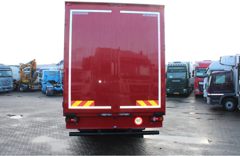 Тентованный грузовик MAN TGL 12.210 + MANUAL + 2.70HEIGHT + CAMERA: фото 9 Тентованный грузовик MAN TGL 12.210 + MANUAL + 2.70HEIGHT + CAMERA: фото 9