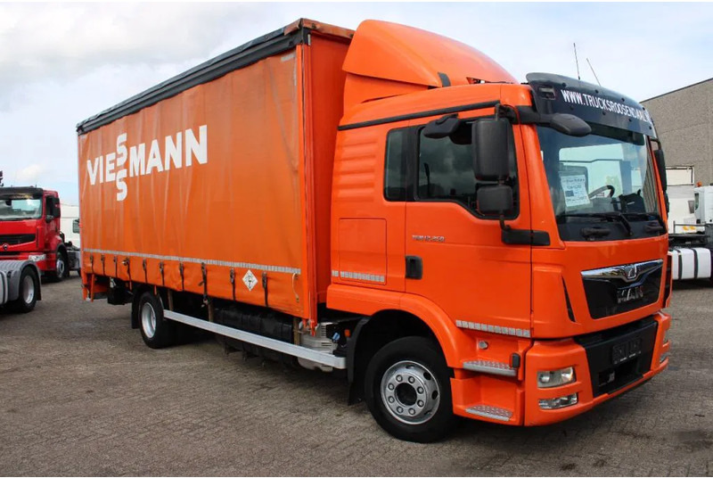 MAN TGM 12.250 + EURO 6 + manual + LIFT + BE apk 18-05-2024 - Тентованный грузовик: фото 2 MAN TGM 12.250 + EURO 6 + manual + LIFT + BE apk 18-05-2024 - Тентованный грузовик: фото 2