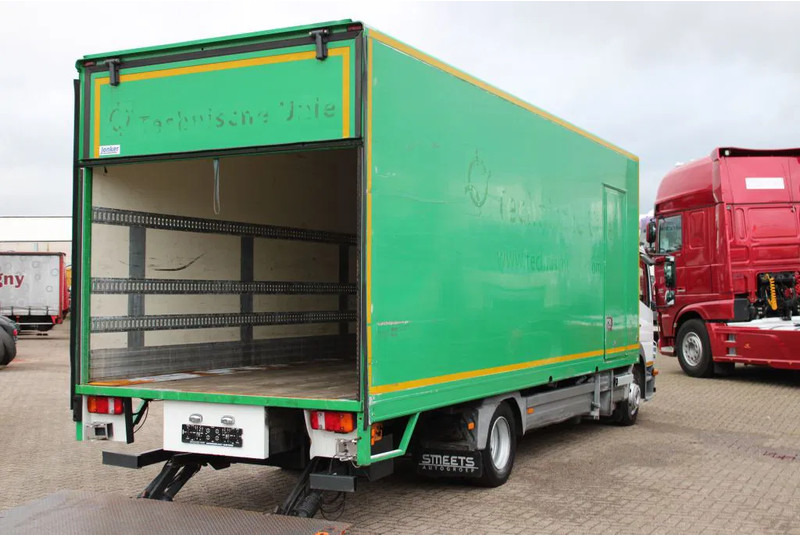 Mercedes-Benz Atego 1018 + LIFT - Грузовик с закрытым кузовом: фото 4 Mercedes-Benz Atego 1018 + LIFT - Грузовик с закрытым кузовом: фото 4