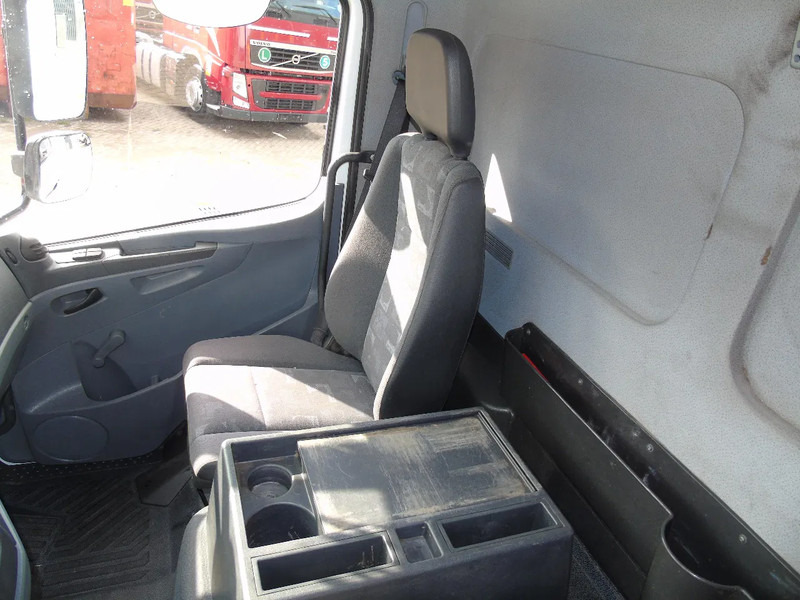 Грузовик с закрытым кузовом Mercedes-Benz Atego 1218 + euro 5 + lift: фото 16