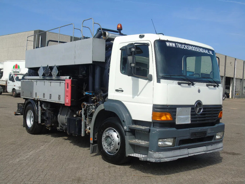 Mercedes-Benz Atego 1923 + 8.800 liter INOX + complete pump/tipper/functional + EURO 2 - Ассенизатор: фото 4 Mercedes-Benz Atego 1923 + 8.800 liter INOX + complete pump/tipper/functional + EURO 2 - Ассенизатор: фото 4
