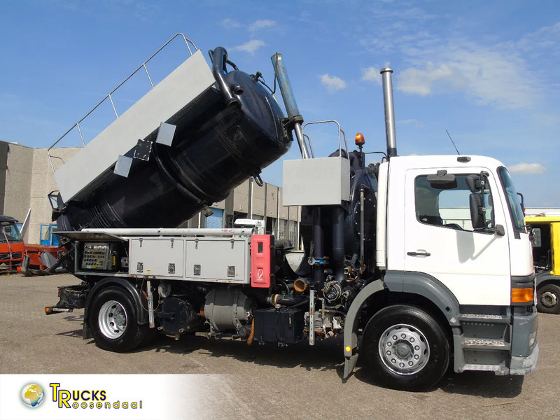 Mercedes-Benz Atego 1923 + 8.800 liter INOX + complete pump/tipper/functional + EURO 2 - Ассенизатор: фото 1 Mercedes-Benz Atego 1923 + 8.800 liter INOX + complete pump/tipper/functional + EURO 2 - Ассенизатор: фото 1
