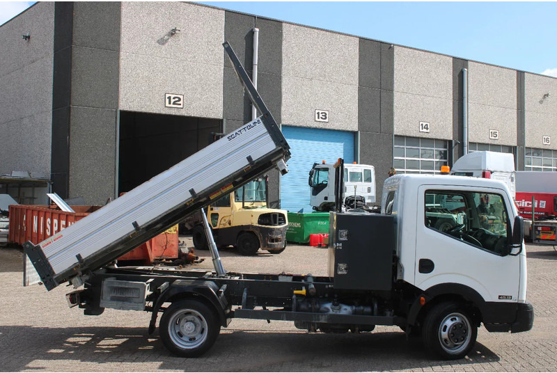 Nissan 45.13 + EURO 4 + C patent + tipper + MANUAL - Самосвал: фото 4 Nissan 45.13 + EURO 4 + C patent + tipper + MANUAL - Самосвал: фото 4