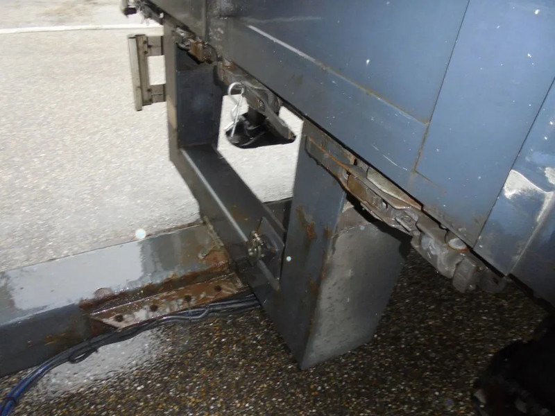 Прицеп-фургон Renders RMAC 9.9 + 2 AXLE + Combi: фото 8