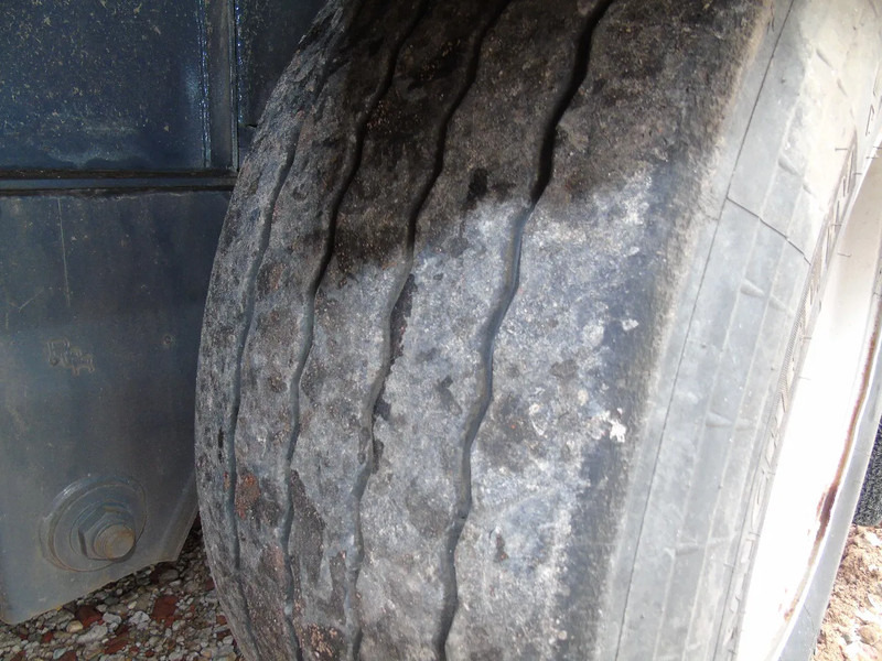 Полуприцеп с подвижным полом Stas 3x axle + walking floor + working perfect: фото 14 Полуприцеп с подвижным полом Stas 3x axle + walking floor + working perfect: фото 14