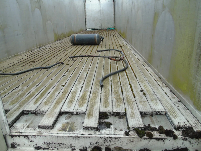 Полуприцеп с подвижным полом Stas 3x axle + walking floor + working perfect: фото 6 Полуприцеп с подвижным полом Stas 3x axle + walking floor + working perfect: фото 6