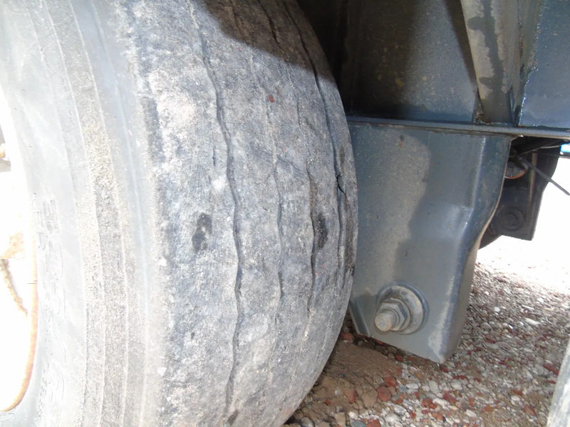 Полуприцеп с подвижным полом Stas 3x axle + walking floor + working perfect: фото 18 Полуприцеп с подвижным полом Stas 3x axle + walking floor + working perfect: фото 18