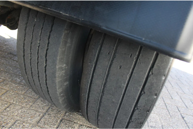 Полуприцеп-фургон Tracon 2x alu axle + lift: фото 16