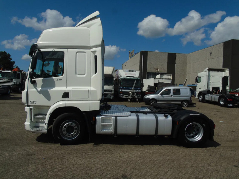 DAF CF 440 + EURO 6 - Тягач: фото 2 DAF CF 440 + EURO 6 - Тягач: фото 2