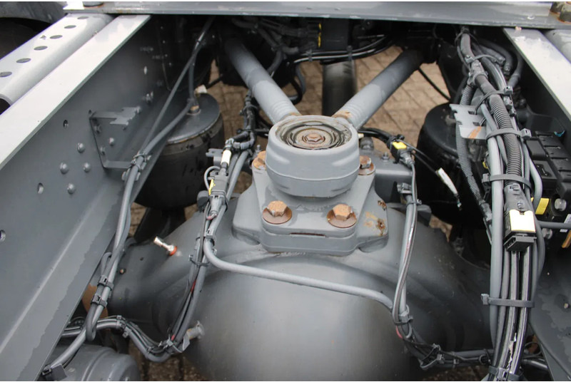 Тягач DAF XF 480 + retarder + EURO 6 + adr: фото 11