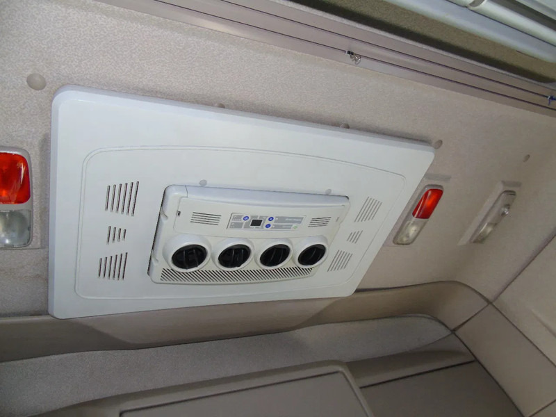 Тягач DAF XF 510 + PTO + EURO 6 + SSC + SPOILER: фото 13 Тягач DAF XF 510 + PTO + EURO 6 + SSC + SPOILER: фото 13