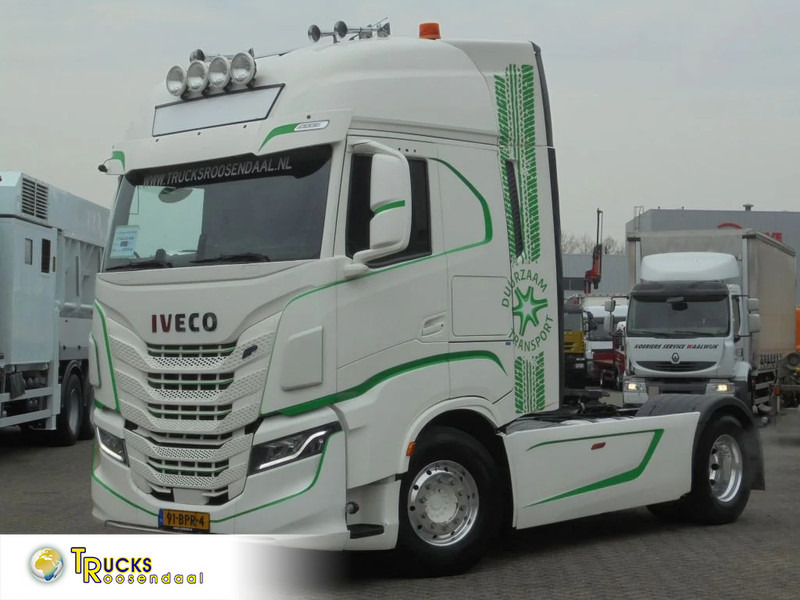 Iveco S-WAY 460+ Euro 6 + LNG + CNG + Retarder - Тягач: фото 1 Iveco S-WAY 460+ Euro 6 + LNG + CNG + Retarder - Тягач: фото 1