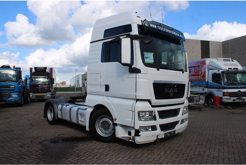 MAN TGX 18.440 + euro 5 + XXL + mega - Тягач: фото 2 MAN TGX 18.440 + euro 5 + XXL + mega - Тягач: фото 2