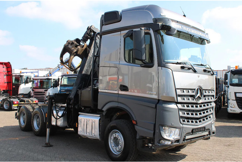 Mercedes-Benz Arocs 2858 + PALFINGER Z15 (2022) + 6X4 + FOREST/WOOD/METAL EDITION - Тягач: фото 2 Mercedes-Benz Arocs 2858 + PALFINGER Z15 (2022) + 6X4 + FOREST/WOOD/METAL EDITION - Тягач: фото 2