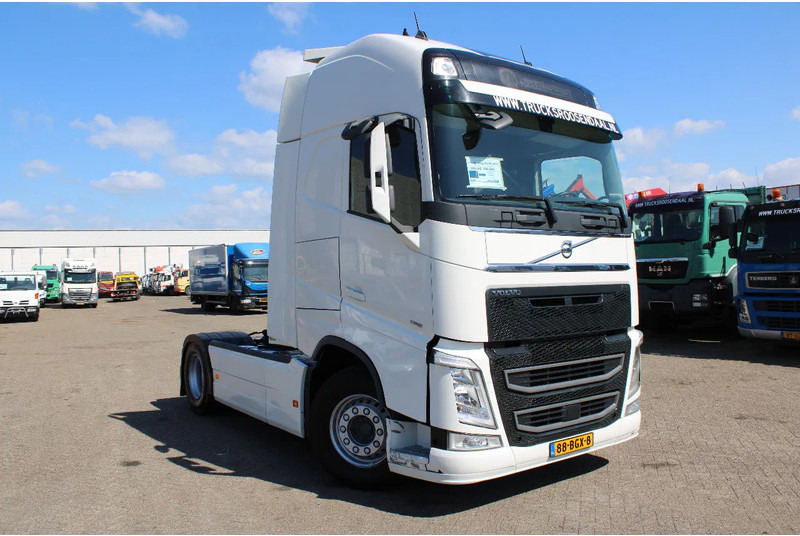 Volvo FH 460 + XL CABINE + SPOILER + EURO 6 - Тягач: фото 2 Volvo FH 460 + XL CABINE + SPOILER + EURO 6 - Тягач: фото 2