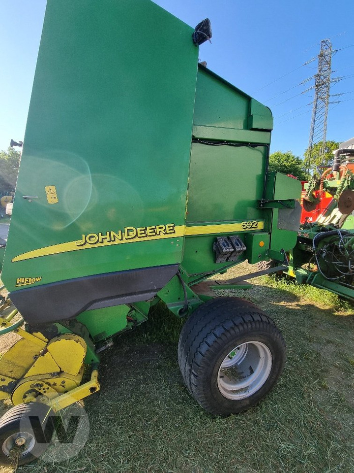 John Deere 592 - Пресс-подборщик рулонный: фото 3 John Deere 592 - Пресс-подборщик рулонный: фото 3