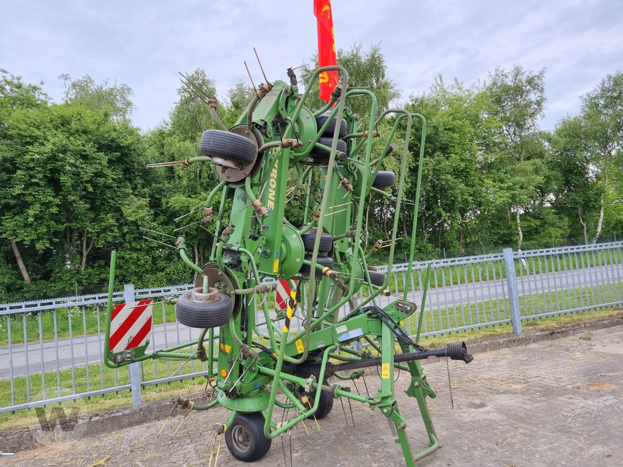 Krone KW 11.22/10 - Сеноворошилка: фото 5 Krone KW 11.22/10 - Сеноворошилка: фото 5