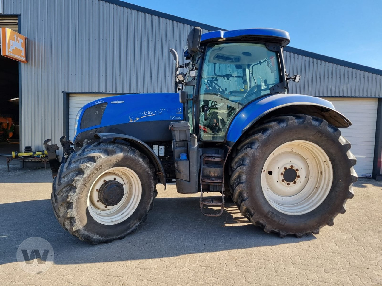 New Holland T 7.200 - Трактор: фото 4 New Holland T 7.200 - Трактор: фото 4