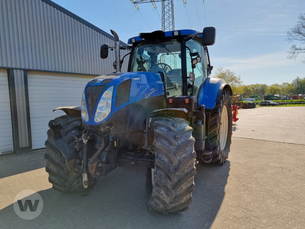 New Holland T 7.200 - Трактор: фото 1 New Holland T 7.200 - Трактор: фото 1