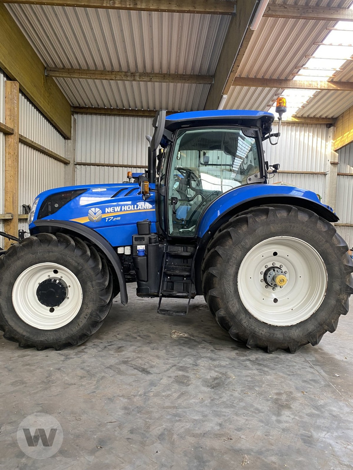 New Holland T 7.245 AC StageV - Трактор: фото 1 New Holland T 7.245 AC StageV - Трактор: фото 1
