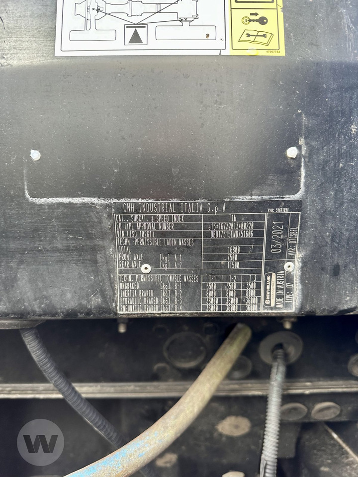 New Holland T 7.315 - Трактор: фото 3 New Holland T 7.315 - Трактор: фото 3