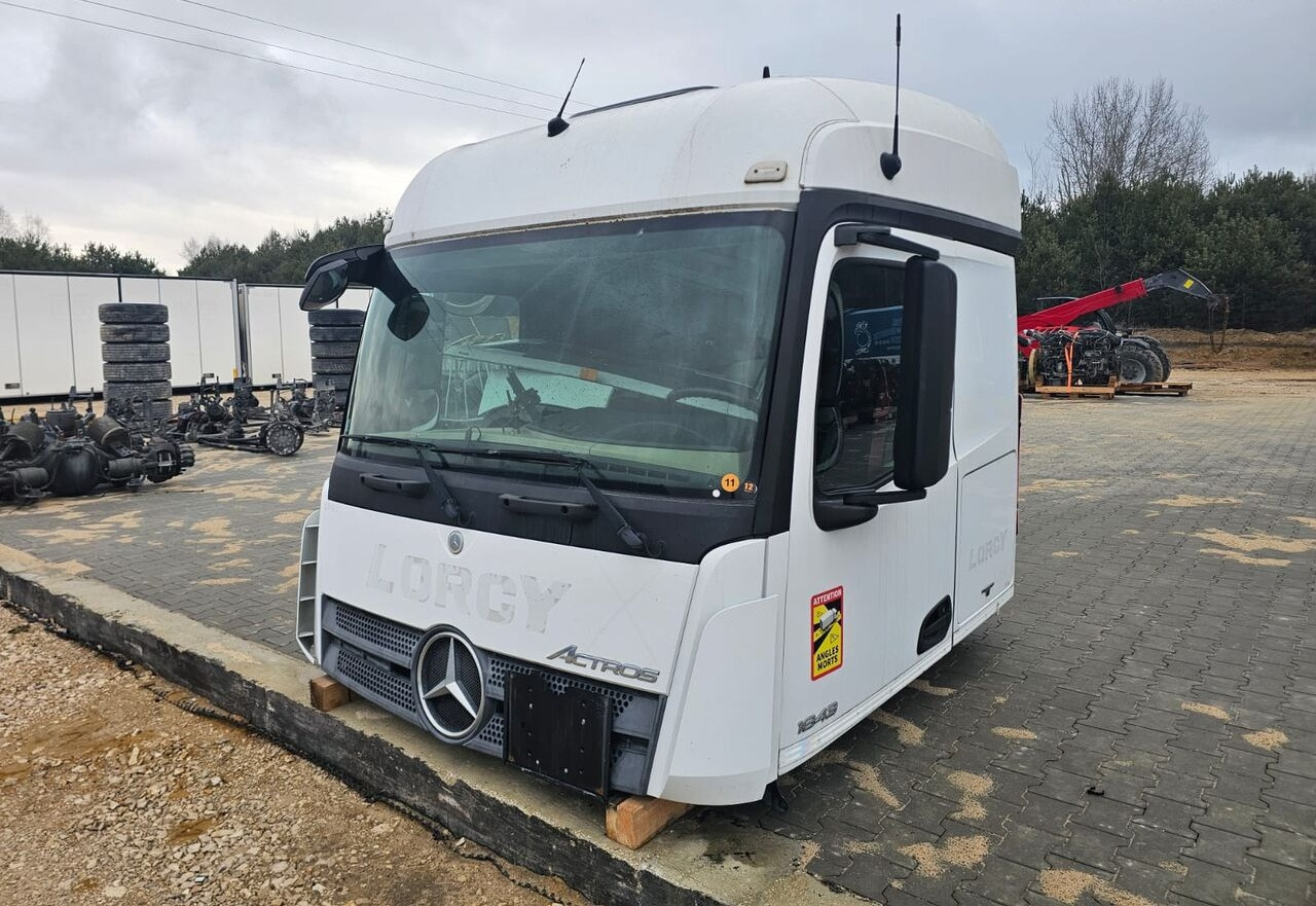 Mercedes-Benz ACTROS MP4 StreamSpace 1843 Mercedes-Benz ACTROS MP4 truck - Кабина для Грузовиков: фото 2 Mercedes-Benz ACTROS MP4 StreamSpace 1843 Mercedes-Benz ACTROS MP4 truck - Кабина для Грузовиков: фото 2