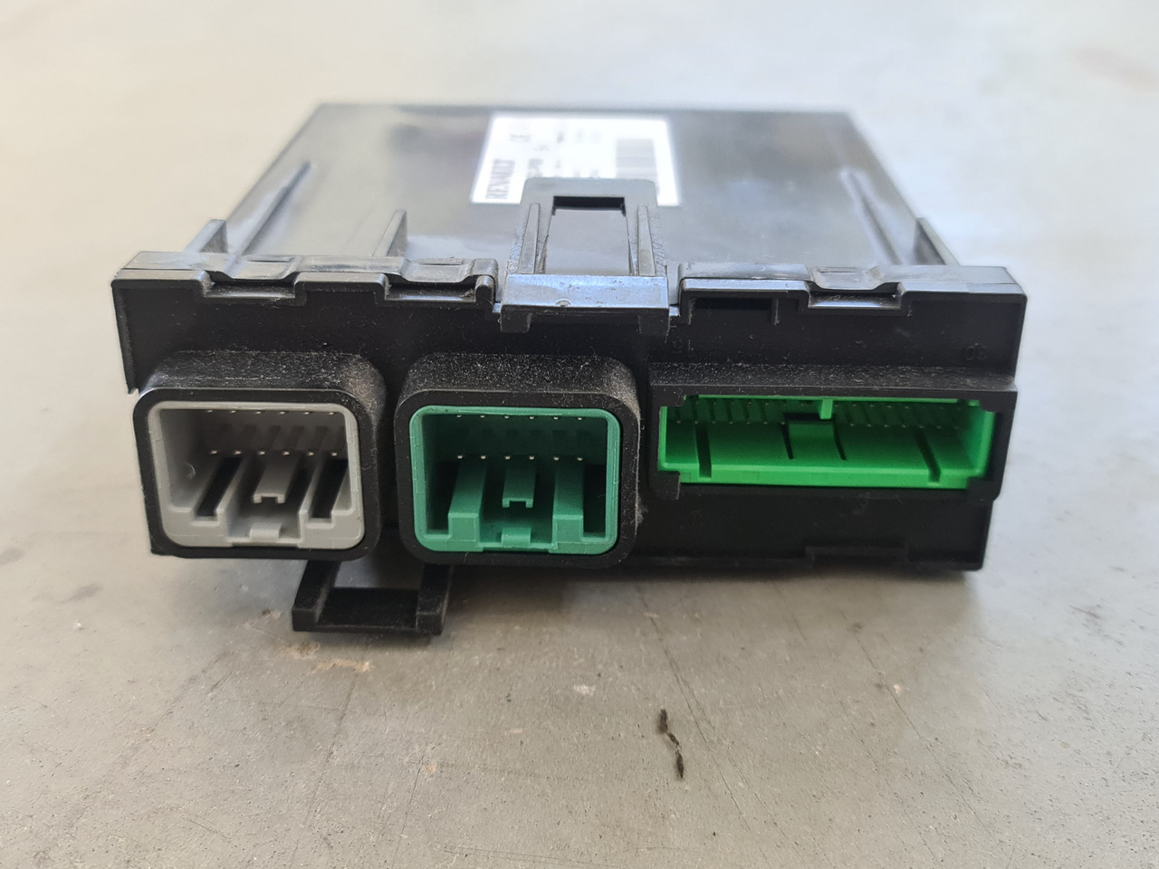 RENAULT RANGE T / CIOM HI CONTROL UNIT / 21930662-P08 - Блок управления: фото 2 RENAULT RANGE T / CIOM HI CONTROL UNIT / 21930662-P08 - Блок управления: фото 2