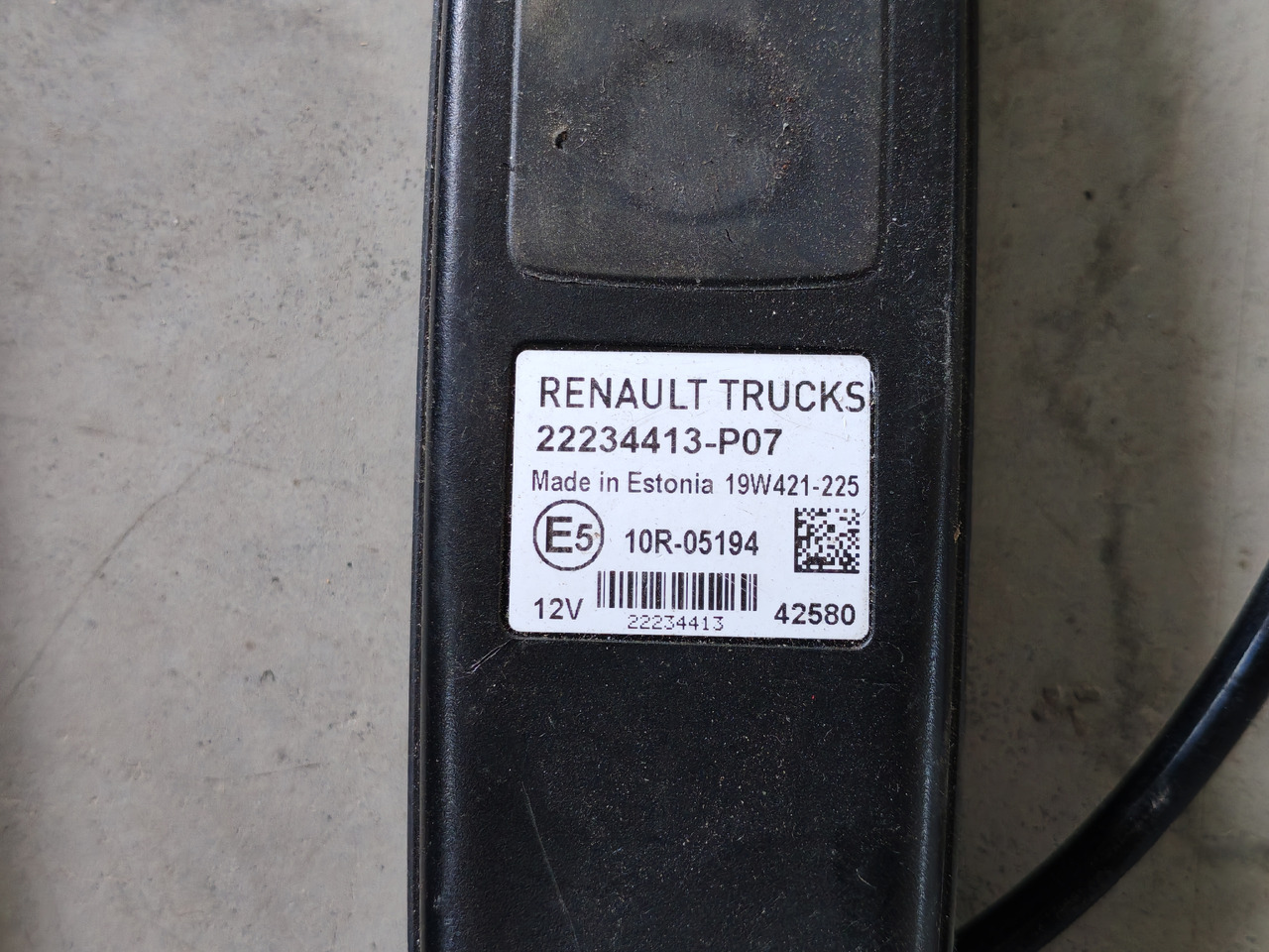 RENAULT RANGE T / SUNSPENSION LEVEL PILOT / 22234413 - Сенсор: фото 3 RENAULT RANGE T / SUNSPENSION LEVEL PILOT / 22234413 - Сенсор: фото 3