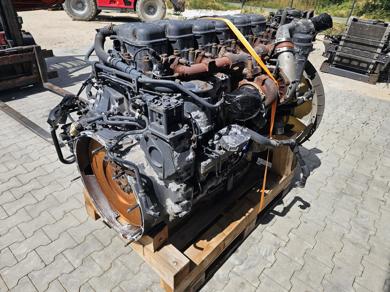 SCANIA DC13 147 / 146 EURO 6 / COMPLETE ENGINE - Двигатель: фото 4 SCANIA DC13 147 / 146 EURO 6 / COMPLETE ENGINE - Двигатель: фото 4