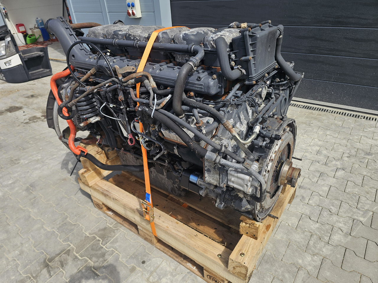 SCANIA ENGINE DT1217 / 480HP / HPI / EURO4 / COMPLETE ENGINE / WORLDWIDE DELIVERY - Двигатель: фото 3 SCANIA ENGINE DT1217 / 480HP / HPI / EURO4 / COMPLETE ENGINE / WORLDWIDE DELIVERY - Двигатель: фото 3