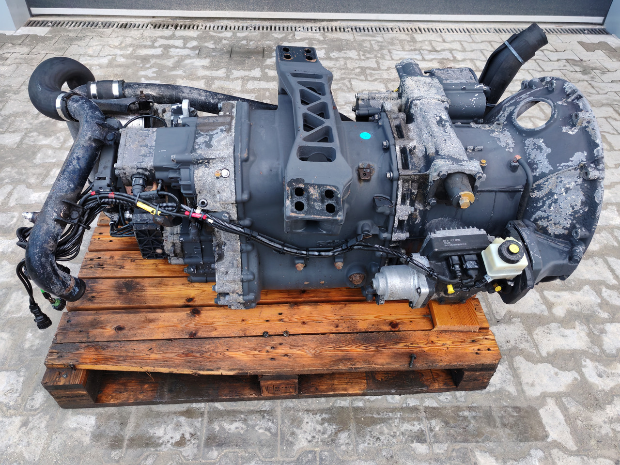 SCANIA GRS905R + RETARDER / COMPLETE GEARBOX - Коробка передач: фото 2 SCANIA GRS905R + RETARDER / COMPLETE GEARBOX - Коробка передач: фото 2