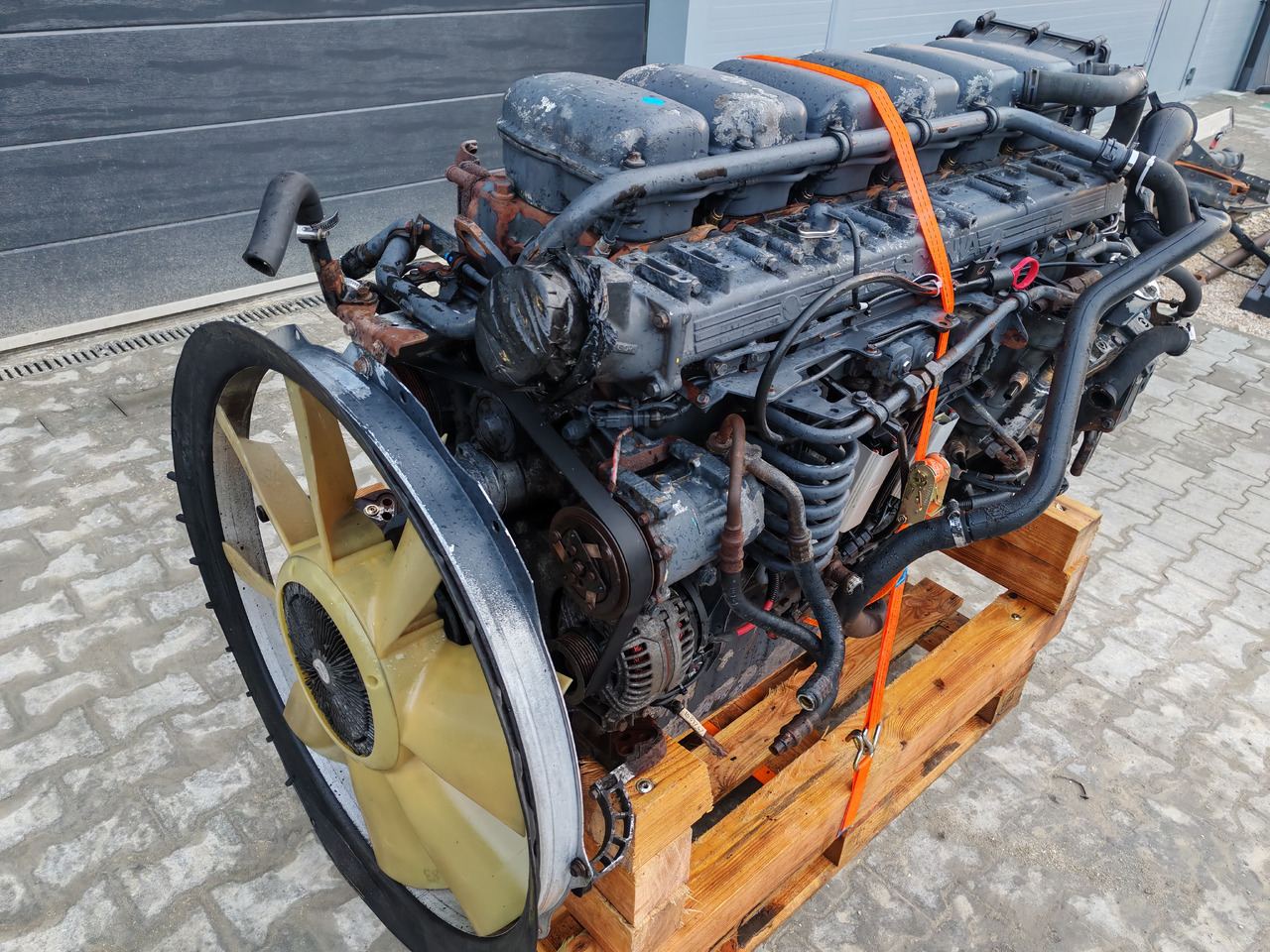 SCANIA P,R,G / DC1215 EURO 5 / COMPLETE ENGINE - Двигатель: фото 3 SCANIA P,R,G / DC1215 EURO 5 / COMPLETE ENGINE - Двигатель: фото 3