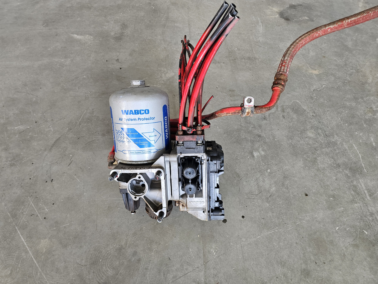 SCANIA R, P, G / APS AIR DRYIER / 223901824 - Тормозной клапан: фото 2 SCANIA R, P, G / APS AIR DRYIER / 223901824 - Тормозной клапан: фото 2