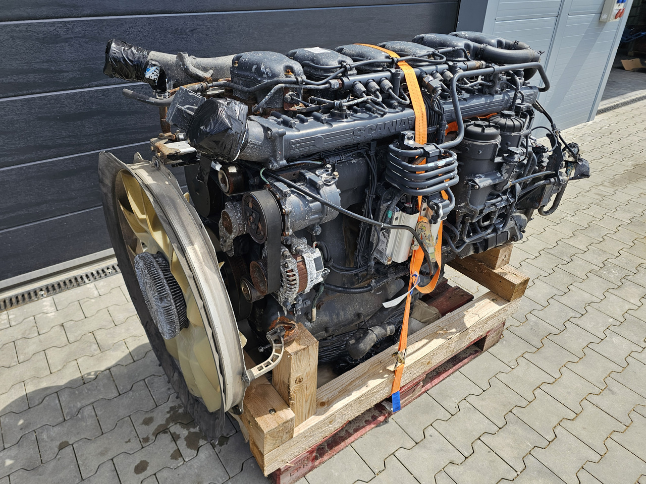 SCANIA R450 / DC13 147 / EURO 6 / COMPLETE ENGINE - Двигатель: фото 2 SCANIA R450 / DC13 147 / EURO 6 / COMPLETE ENGINE - Двигатель: фото 2
