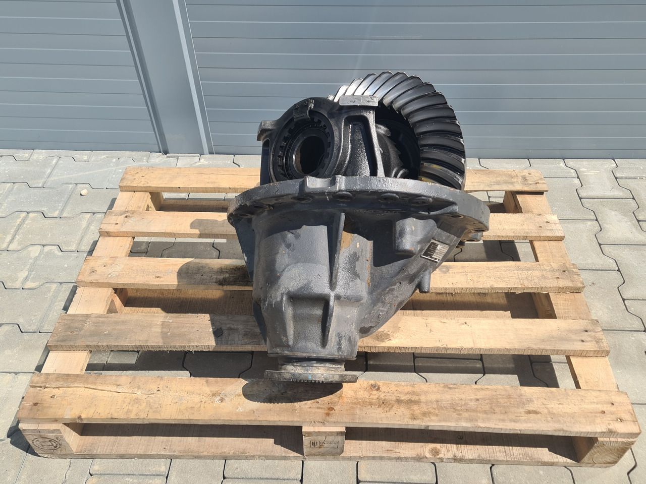VOLVO DIFFERENTIAL DIFF / MS18X / RSS1360 / RATIO 2.85 37-13 / WORLDWIDE DELIVERY - Задняя ось: фото 2 VOLVO DIFFERENTIAL DIFF / MS18X / RSS1360 / RATIO 2.85 37-13 / WORLDWIDE DELIVERY - Задняя ось: фото 2