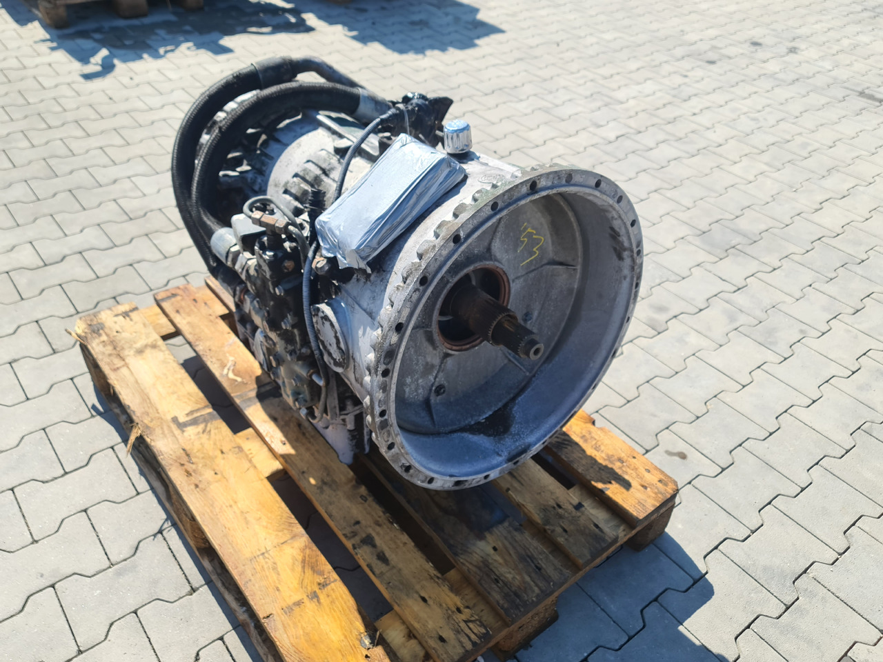 VOLVO FH FM / GEARBOX / VT1906PT / POWERTRONIC / WORLDWIDE DELIVERY - Коробка передач: фото 2 VOLVO FH FM / GEARBOX / VT1906PT / POWERTRONIC / WORLDWIDE DELIVERY - Коробка передач: фото 2