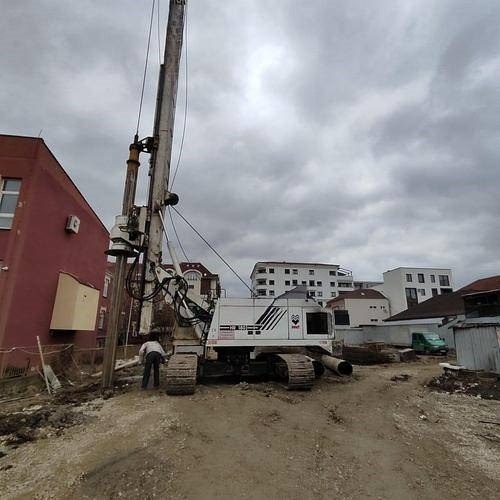 Mait HR180  - Сваебойная установка: фото 1 Mait HR180  - Сваебойная установка: фото 1