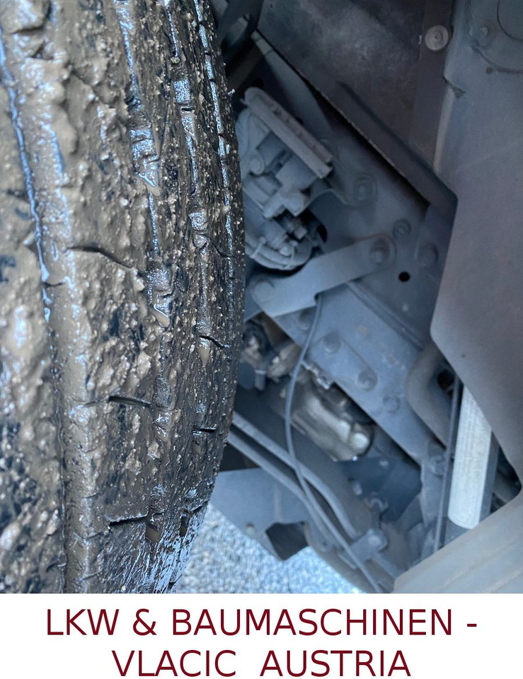 Самосвал MAN TGS 26.420 6x2 Lift/Lenk vorlaufachsen: фото 15 Самосвал MAN TGS 26.420 6x2 Lift/Lenk vorlaufachsen: фото 15