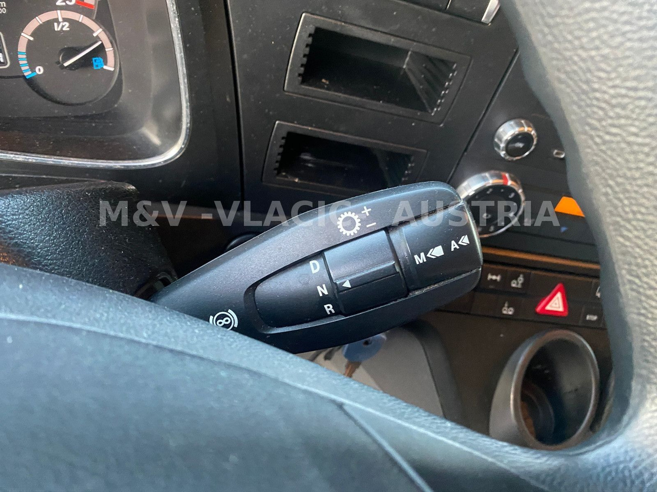 Грузовик-контейнеровоз/ Сменный кузов Mercedes-Benz 2542: фото 7 Грузовик-контейнеровоз/ Сменный кузов Mercedes-Benz 2542: фото 7