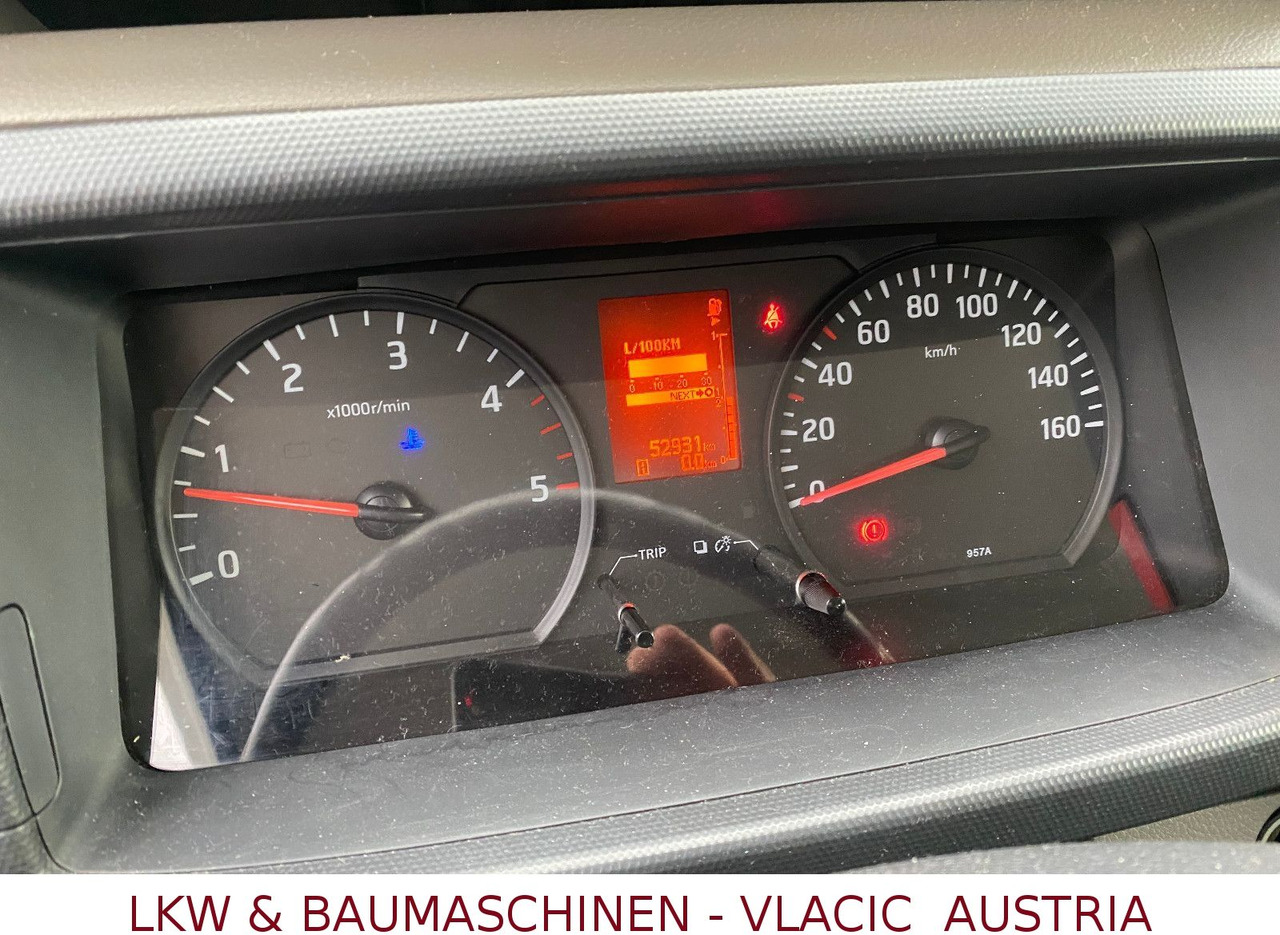 Nissan CABSTAR NT 400 (Ges.Gew.3500 kg) ADR - Грузовик бортовой/ Платформа: фото 5 Nissan CABSTAR NT 400 (Ges.Gew.3500 kg) ADR - Грузовик бортовой/ Платформа: фото 5