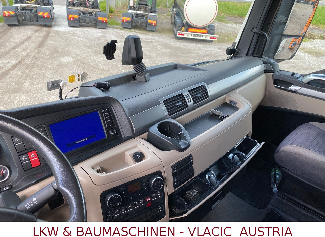 MAN TGX 18.420 (eigengewicht 6939Kg) MAN TGX 18.420 (eigengewicht 6939Kg) - Тягач: фото 5 MAN TGX 18.420 (eigengewicht 6939Kg) MAN TGX 18.420 (eigengewicht 6939Kg) - Тягач: фото 5