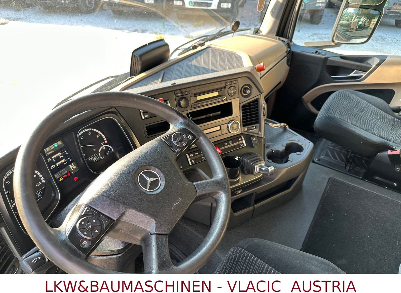 Mercedes-Benz Actros 1840 ADR ( 17 Stk. auf Lager 2017 jahr) - Тягач: фото 4 Mercedes-Benz Actros 1840 ADR ( 17 Stk. auf Lager 2017 jahr) - Тягач: фото 4