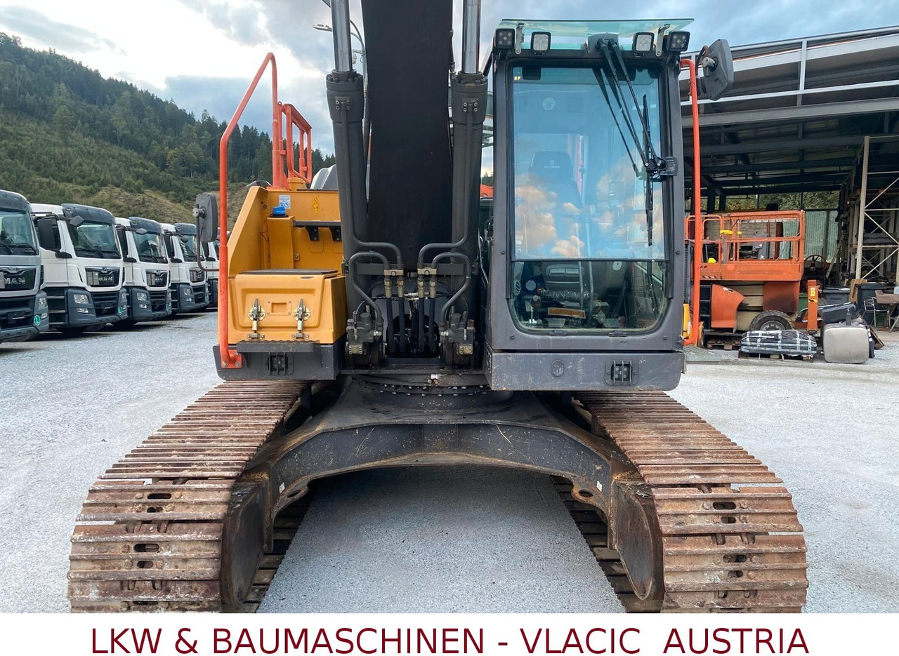 Volvo EC 220 EL - Гусеничный экскаватор: фото 3 Volvo EC 220 EL - Гусеничный экскаватор: фото 3