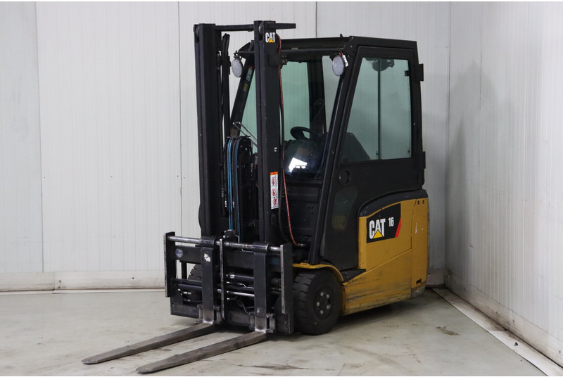 Caterpillar EP16CPNT - Электропогрузчик: фото 4 Caterpillar EP16CPNT - Электропогрузчик: фото 4