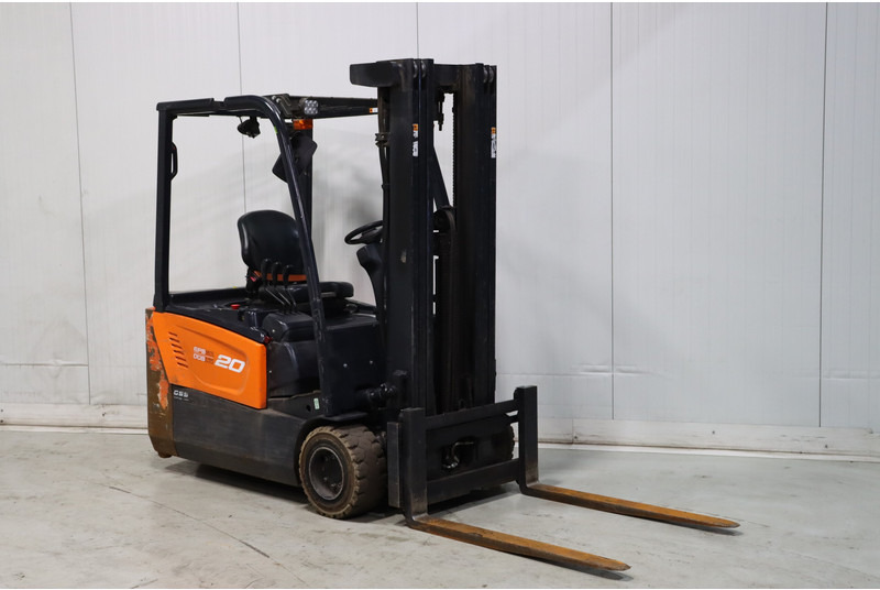 Doosan B20T-7 - Электропогрузчик: фото 1 Doosan B20T-7 - Электропогрузчик: фото 1
