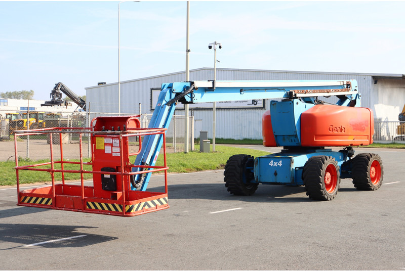 Genie Z-80/60 - Коленчатый подъемник: фото 4 Genie Z-80/60 - Коленчатый подъемник: фото 4