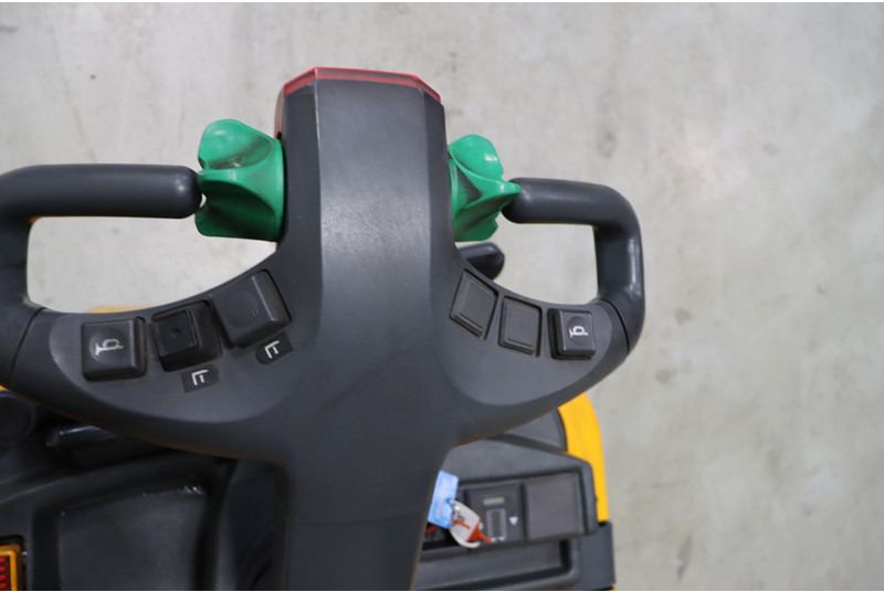 Jungheinrich ERC214 - Штабелер: фото 5 Jungheinrich ERC214 - Штабелер: фото 5