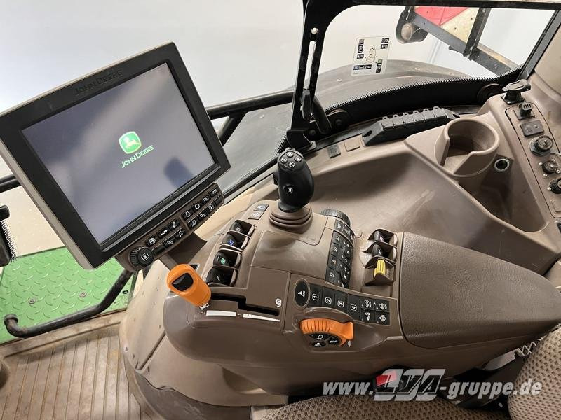 Трактор John Deere 6250R: фото 9 Трактор John Deere 6250R: фото 9